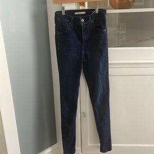 Levi’s Mile High Super Skinny Jean